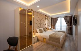 Luxury Airport Hotel By Zazzoni-İstanbul Airport